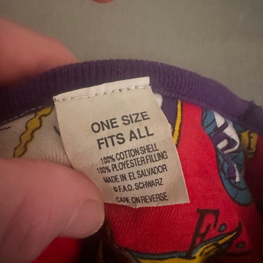 Rare vintage FAO Schwarz comforter moon sweatshirt - Picture 3 of 3